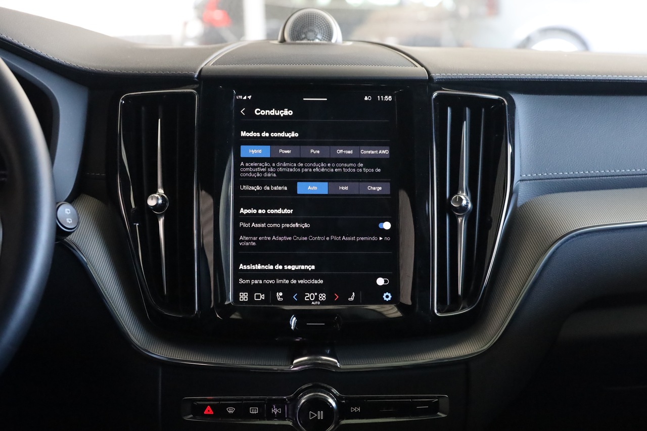 XC60 T8 Híbrido Plug-in Ultra Dark Geart.