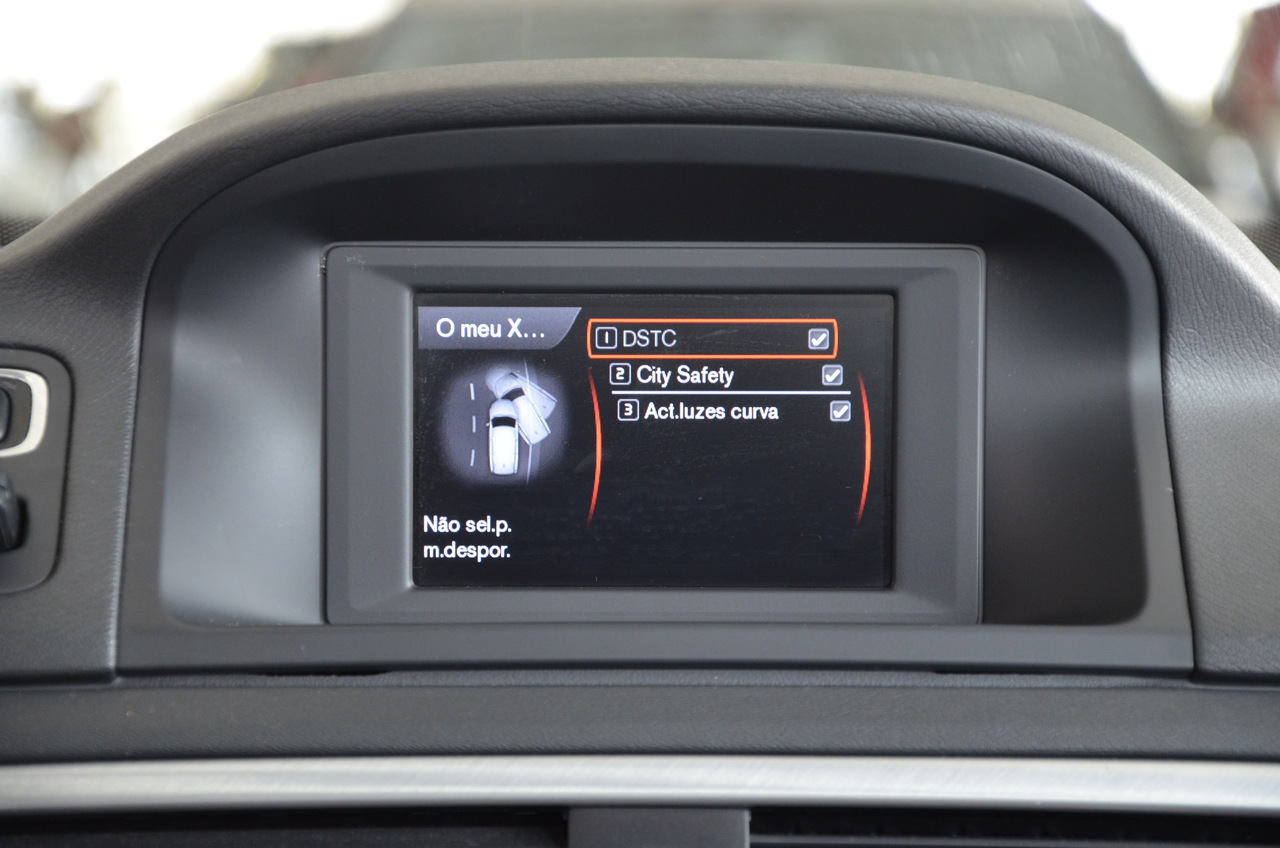 XC70 D4 Momentum Geart.6V