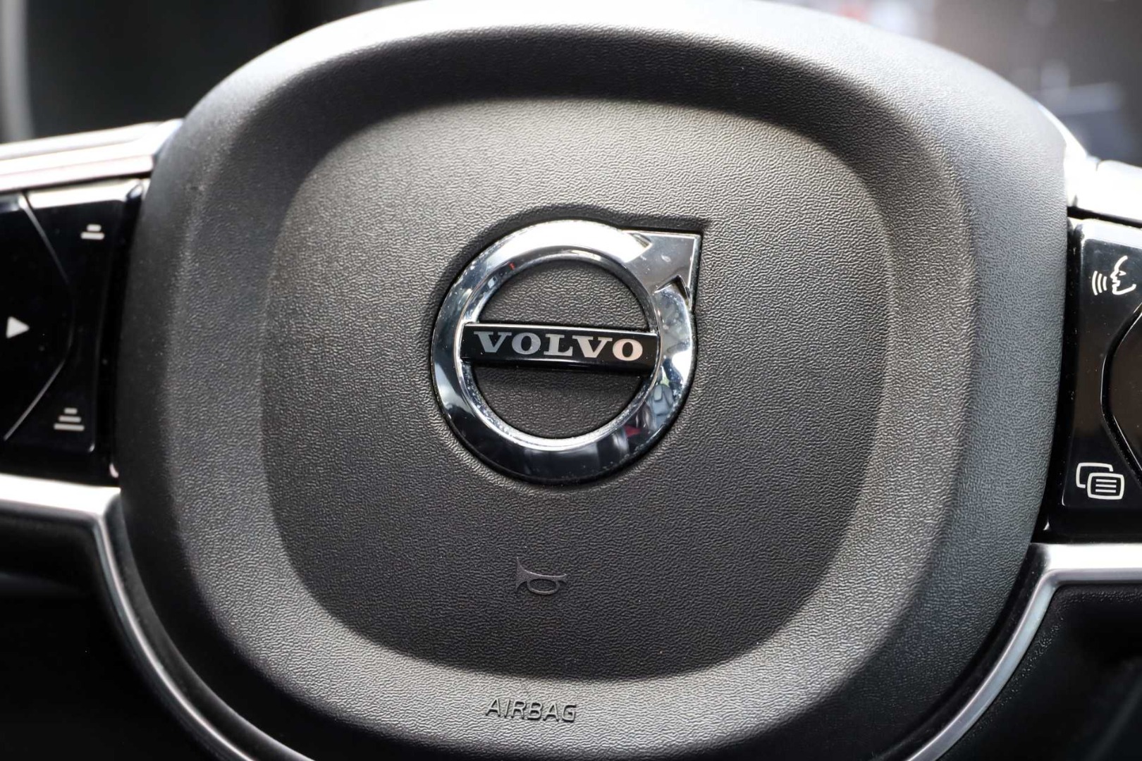 XC90 D5 Momentum Geart.