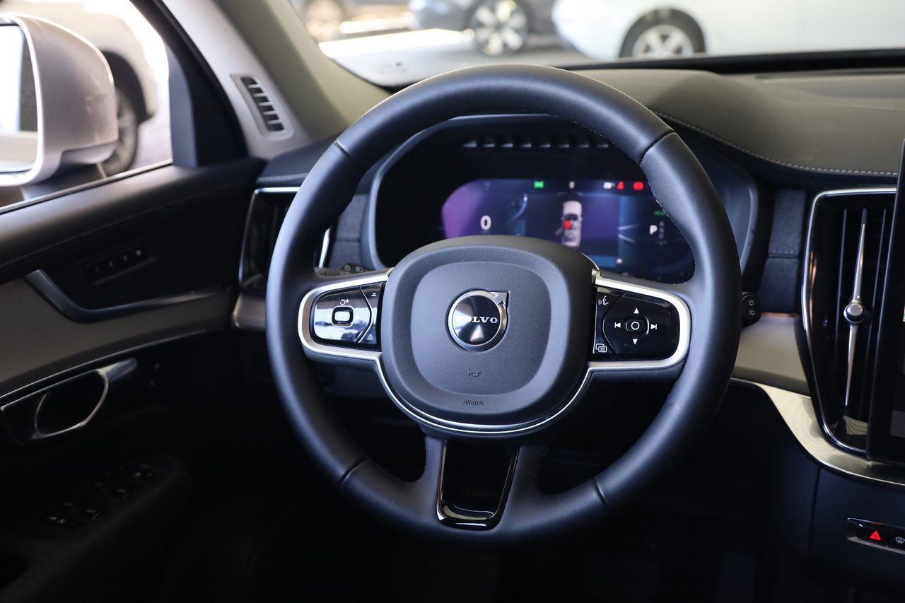 XC90 T8 Hibrido Plug-in Core Bright Geart. AWD