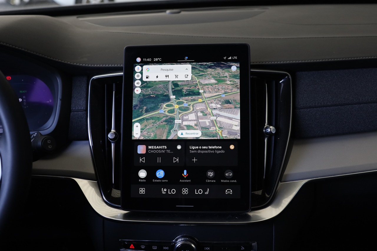 XC90 T8 Hibrido Plug-in Core Bright Geart. AWD