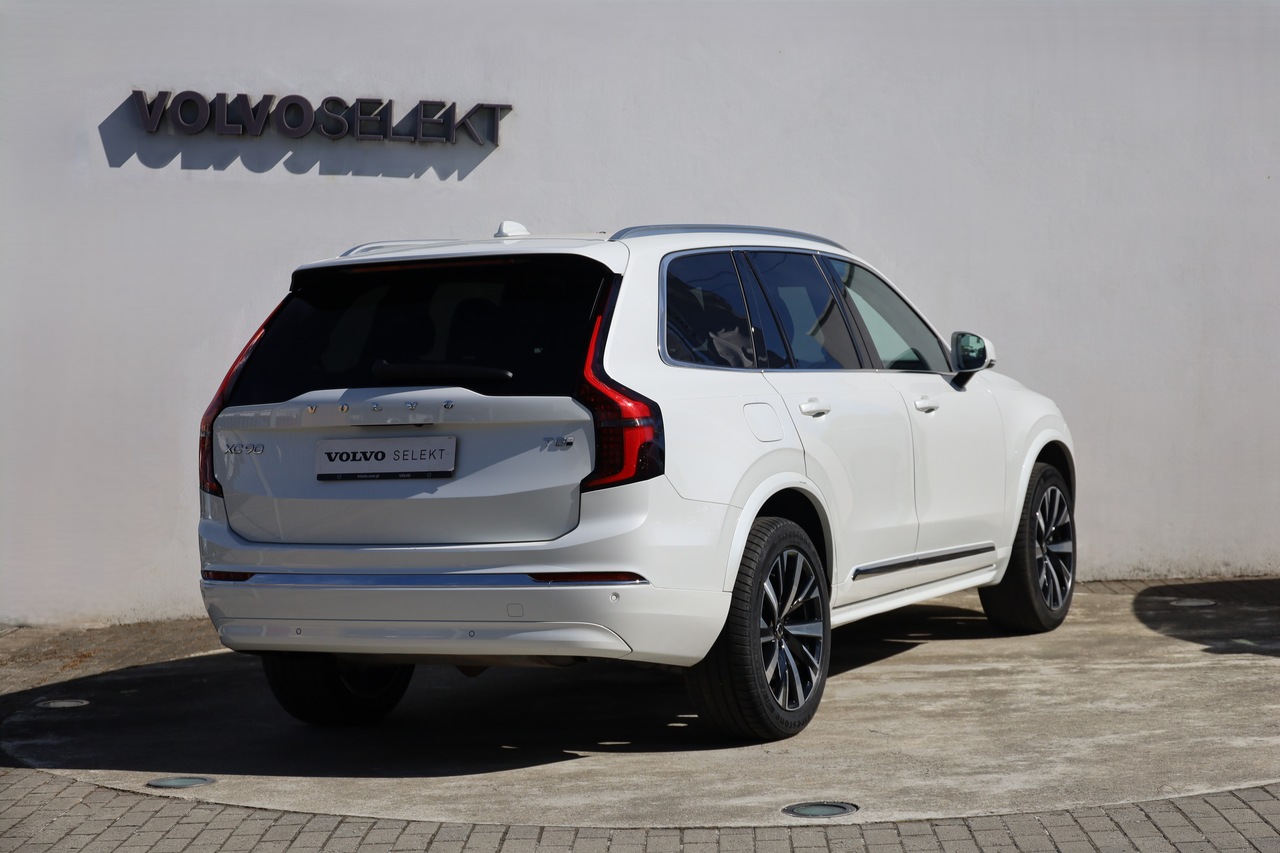 XC90 T8 Hibrido Plug-in Core Bright Geart. AWD
