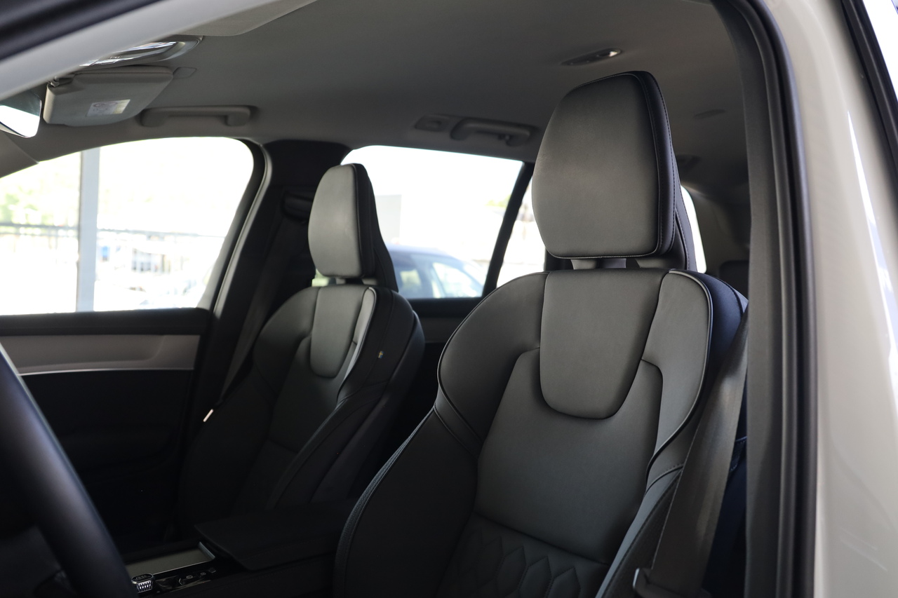 XC90 T8 Hibrido Plug-in Core Bright Geart. AWD
