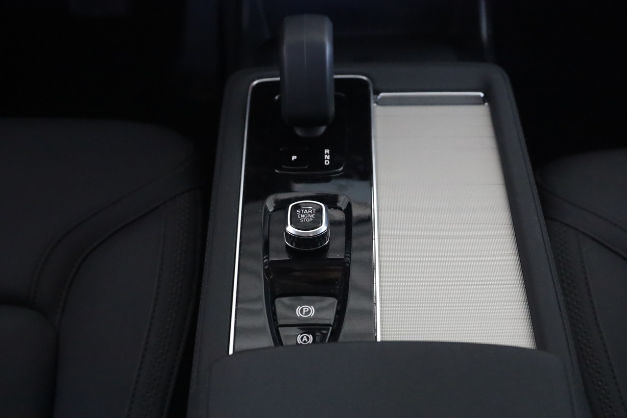 XC90 T8 Hibrido Plug-in Core Bright Geart. AWD
