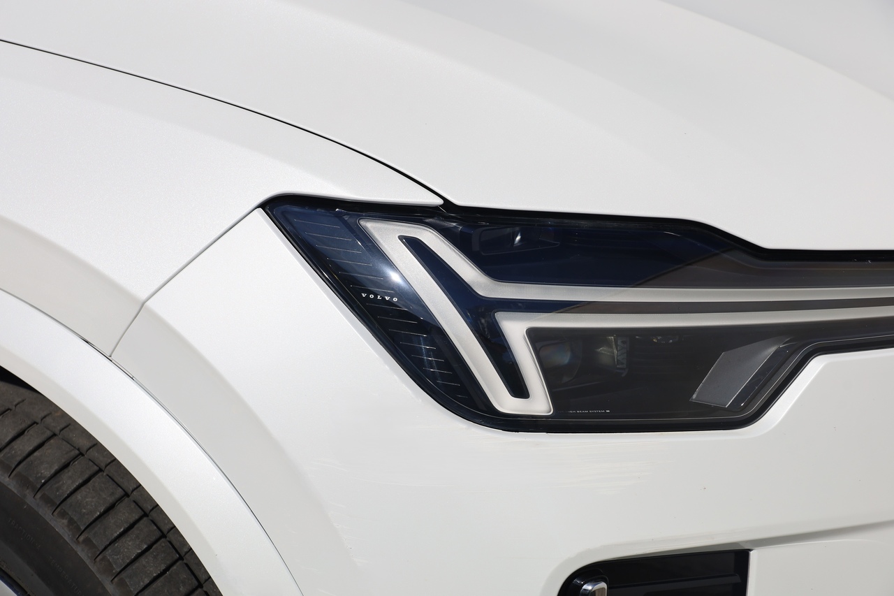XC90 T8 Hibrido Plug-in Core Bright Geart. AWD