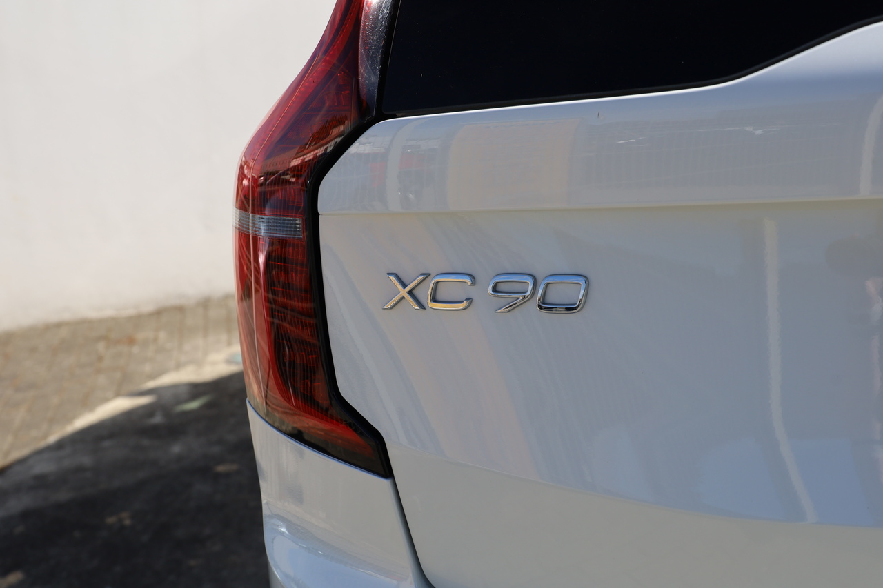 XC90 T8 Hibrido Plug-in Core Bright Geart. AWD