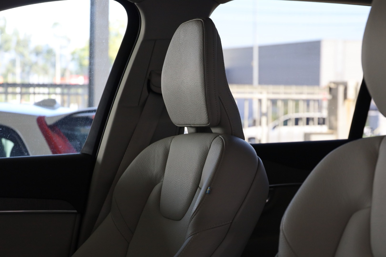 XC90 T8 Hibrido Plug-in Core Bright Geart.