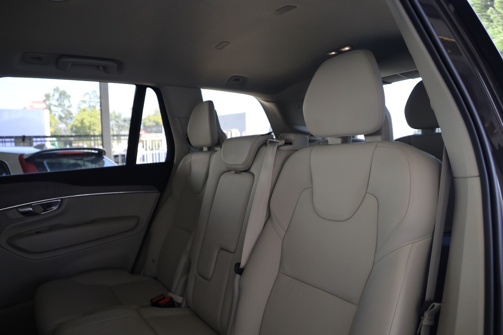 XC90 T8 Hibrido Plug-in Core Bright Geart.