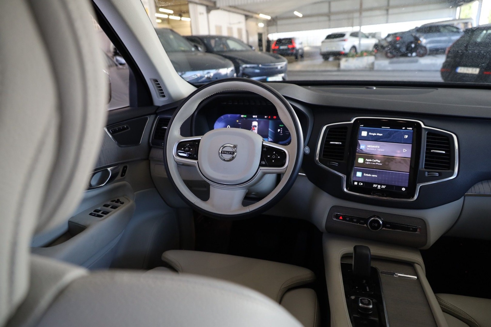 XC90 T8 Hibrido Plug-in Core Bright Geart.