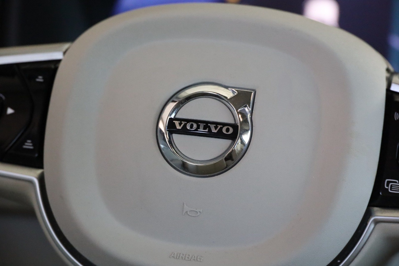 XC90 T8 Hibrido Plug-in Core Bright Geart.