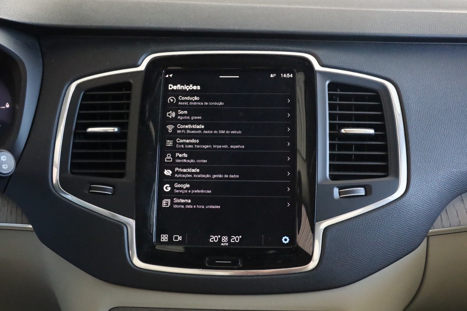 XC90 T8 Hibrido Plug-in Core Bright Geart.