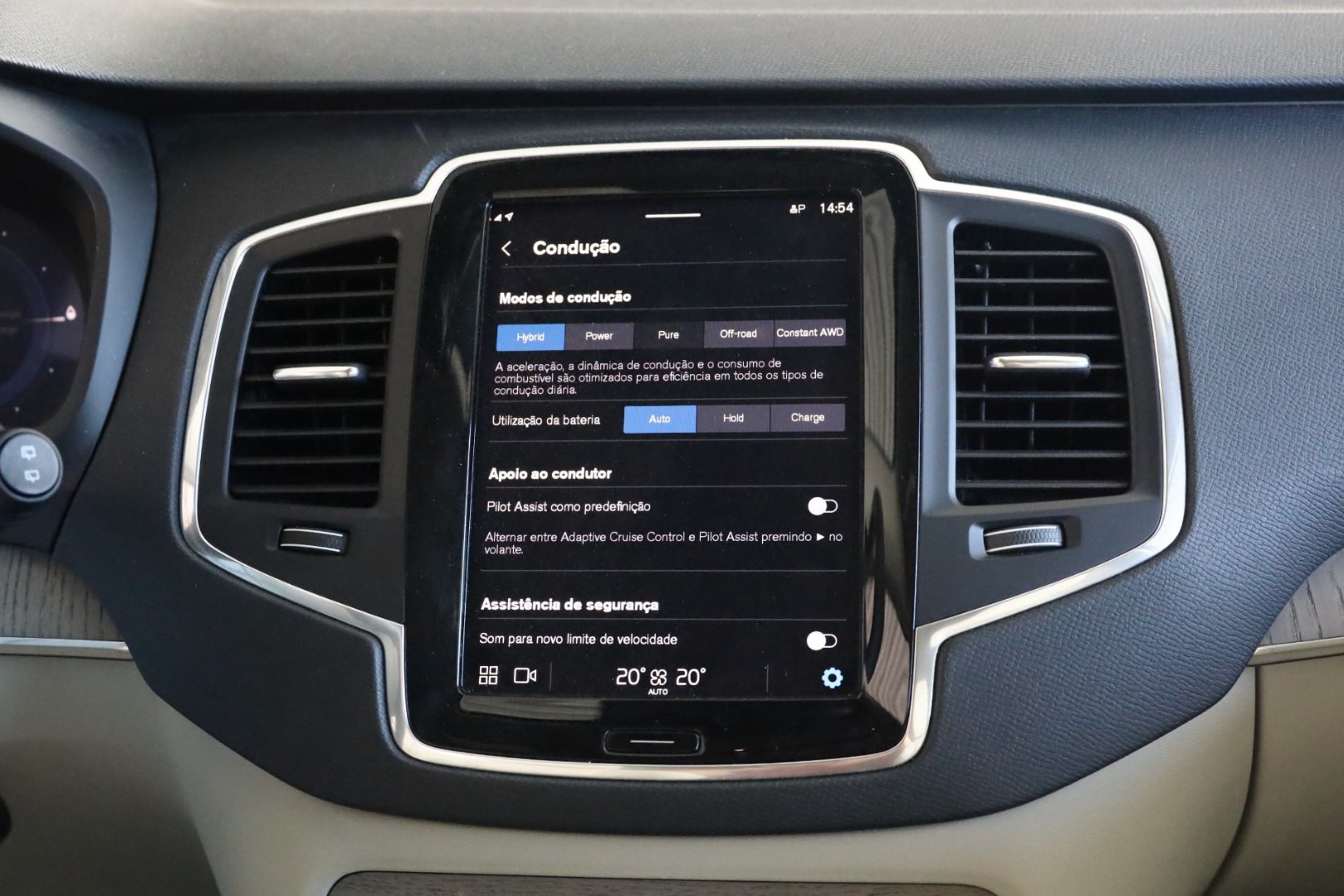 XC90 T8 Hibrido Plug-in Core Bright Geart.