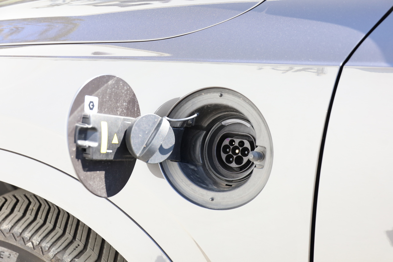 XC90 T8 Hibrido Plug-in Core Bright