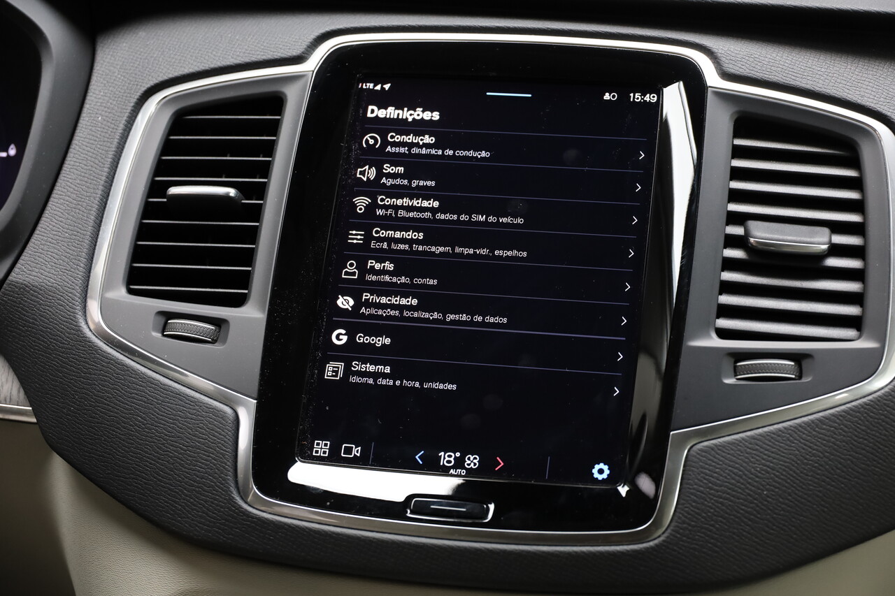 XC90 T8 Hibrido Plug-in Core Bright