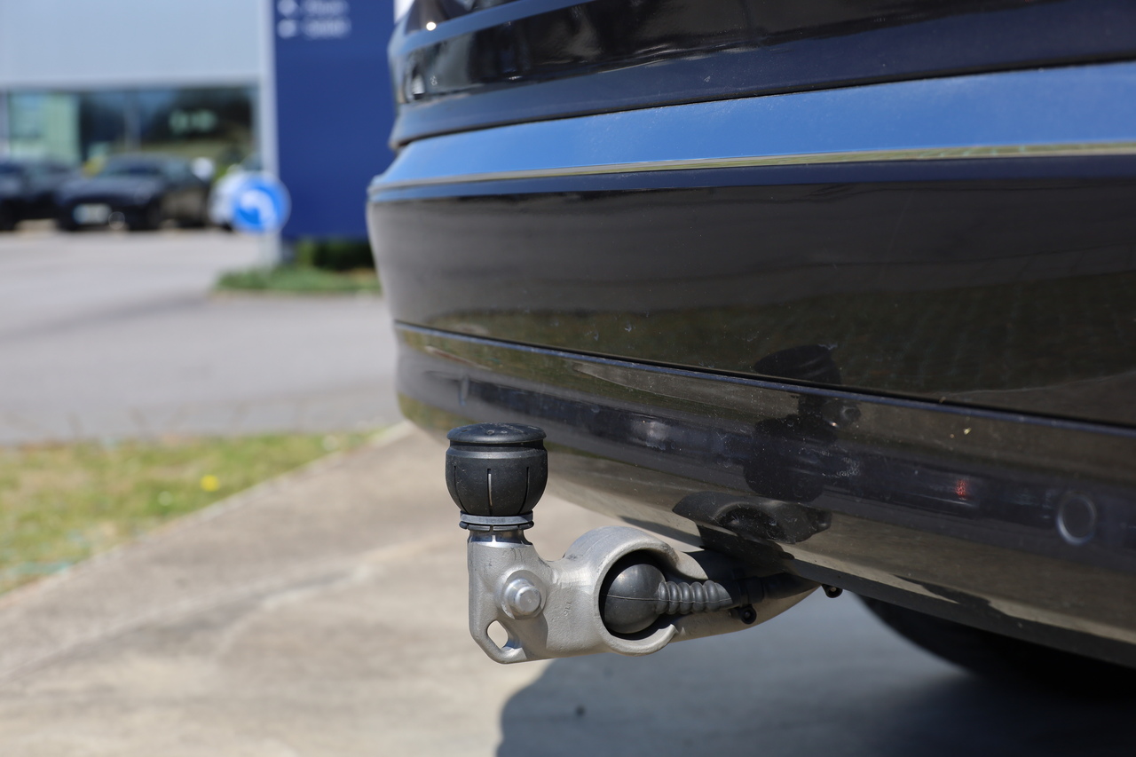 XC90 T8 Hibrido Plug-in Core Bright