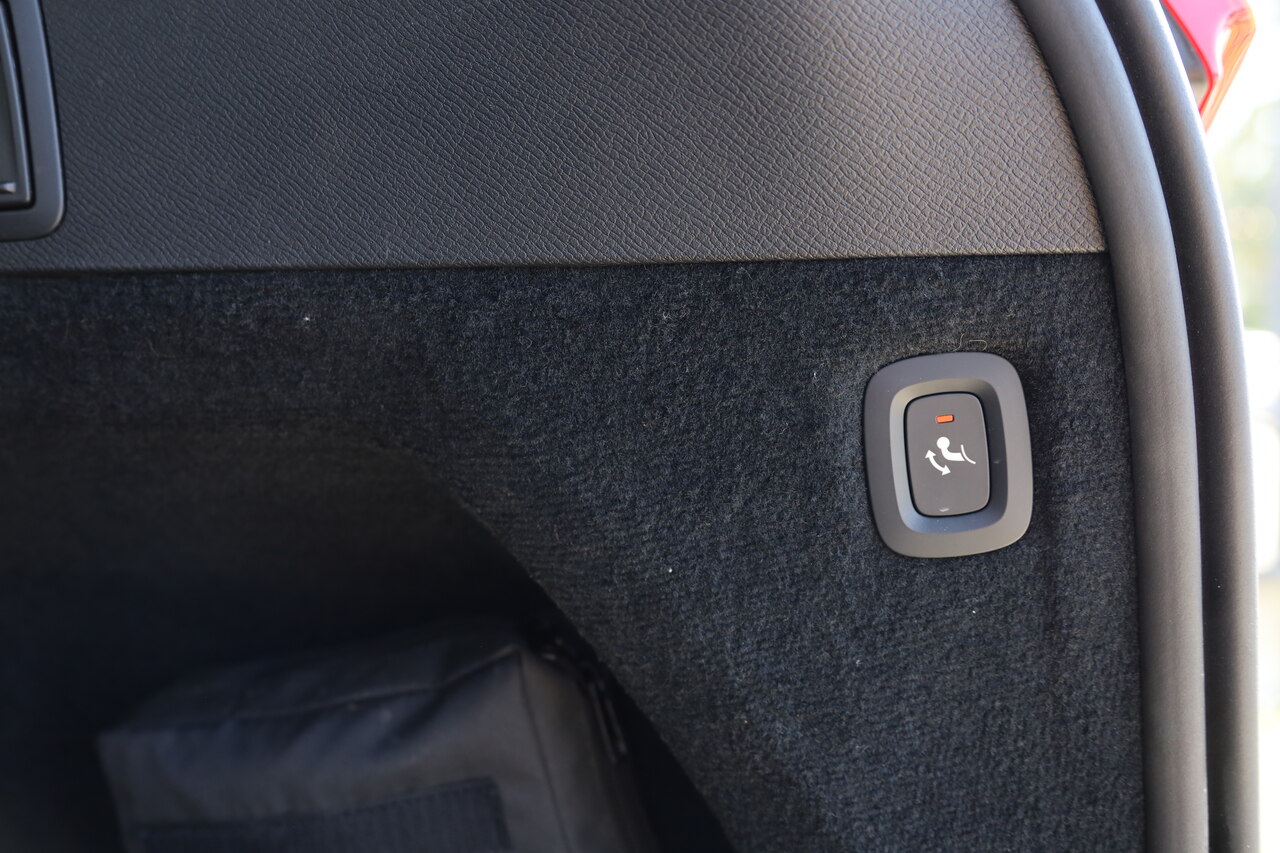 XC90 T8 Hibrido Plug-in Core Bright