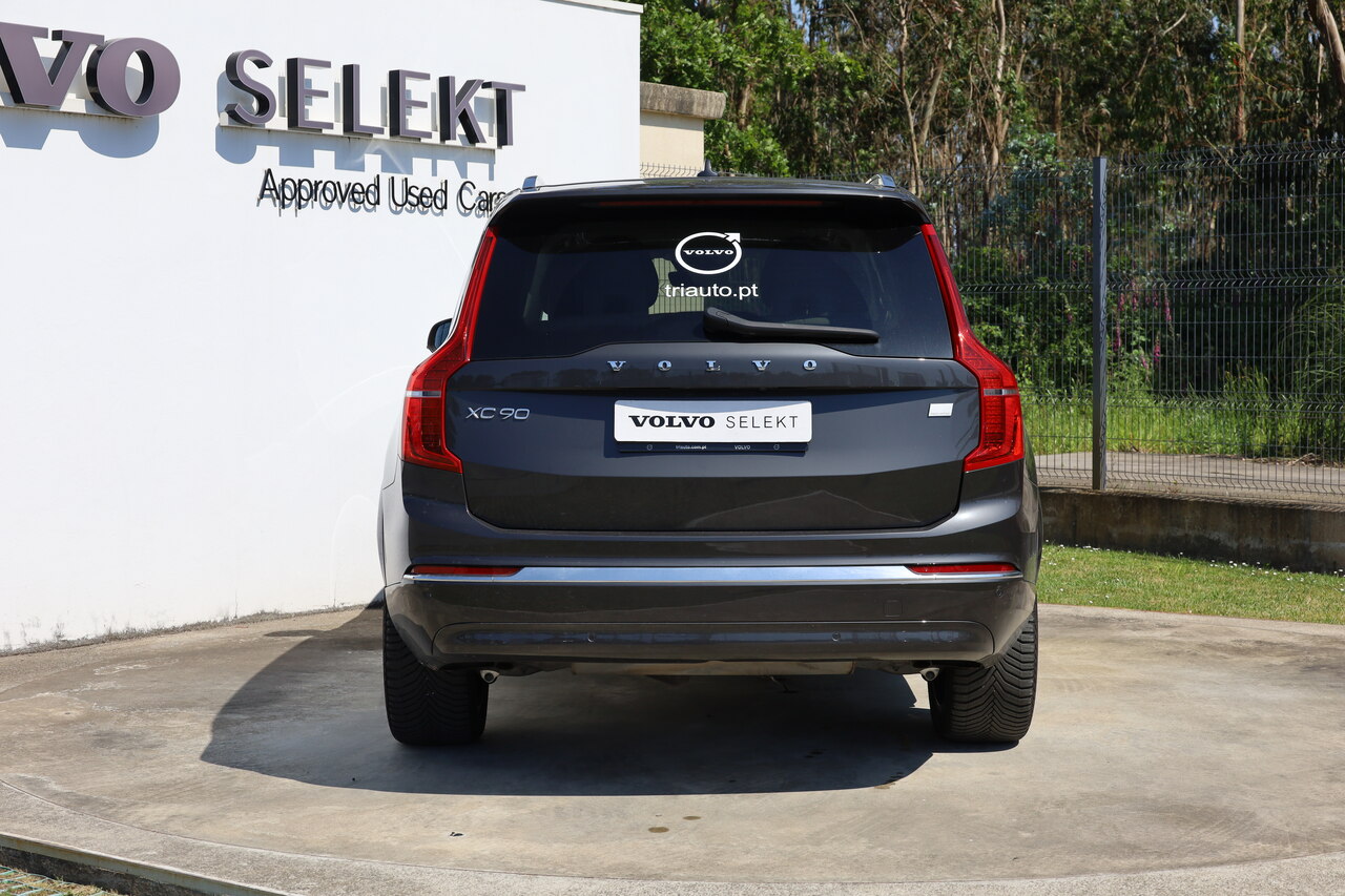 XC90 T8 Hibrido Plug-in Core Bright
