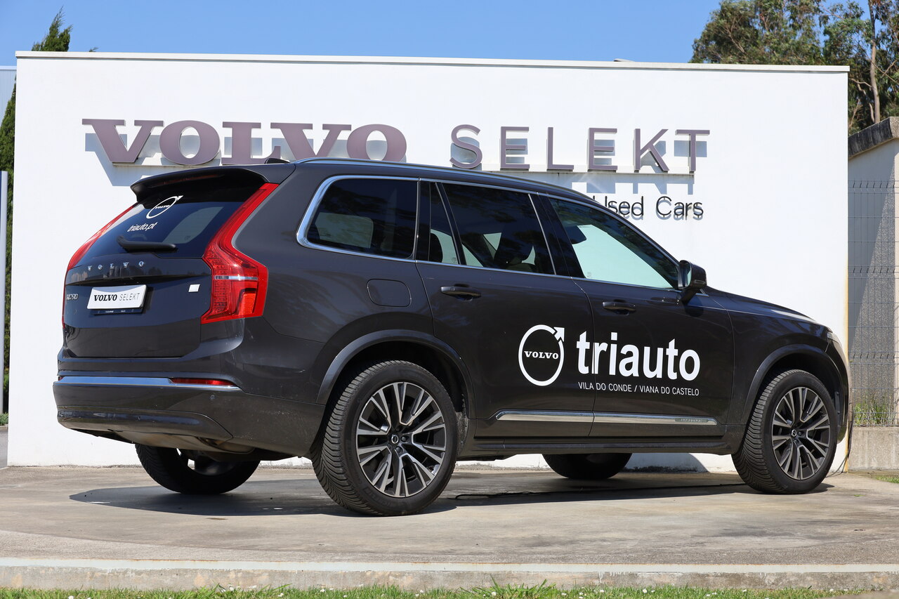 XC90 T8 Hibrido Plug-in Core Bright