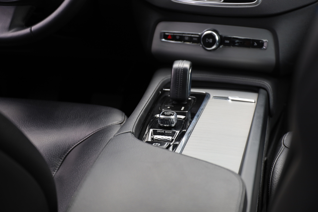 XC90 T8 Hibrido Plug-in Inscription Expression