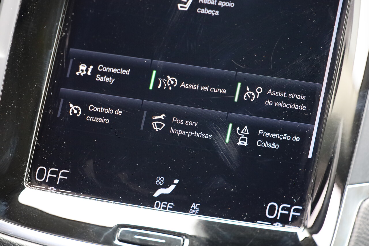 XC90 T8 Hibrido Plug-in Inscription Expression