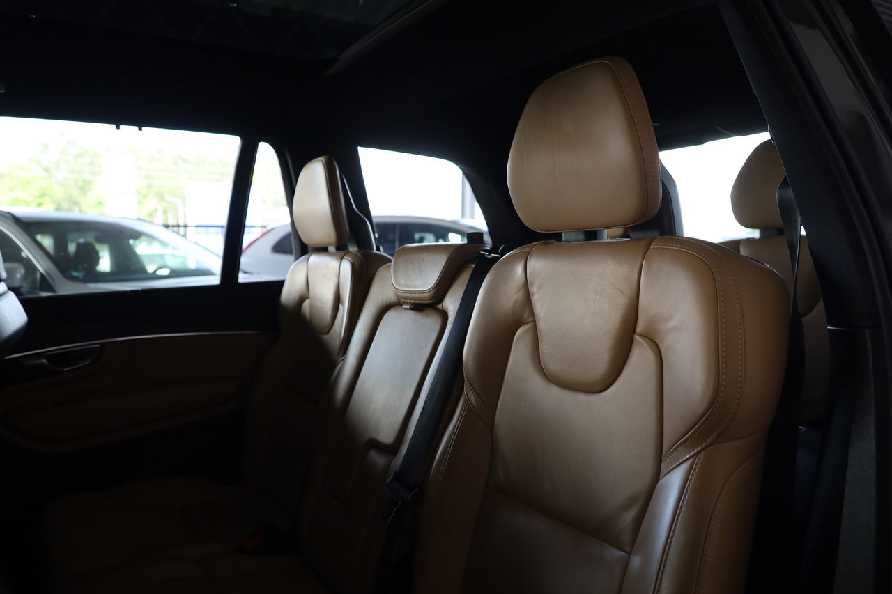 XC90 T8 Hibrido Plug-in Inscription  Geart.