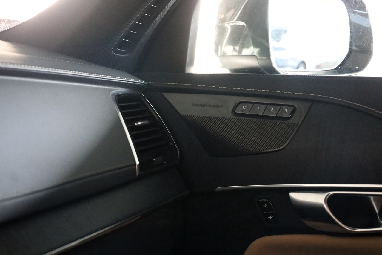 XC90 T8 Hibrido Plug-in Inscription  Geart.