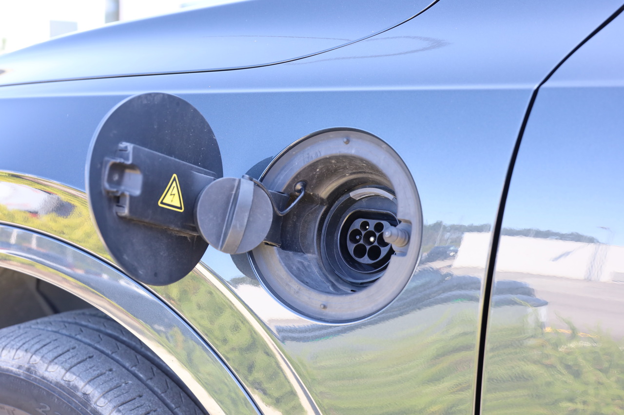 XC90 T8 Hibrido Plug-in Momentum Plus Geart. AWD