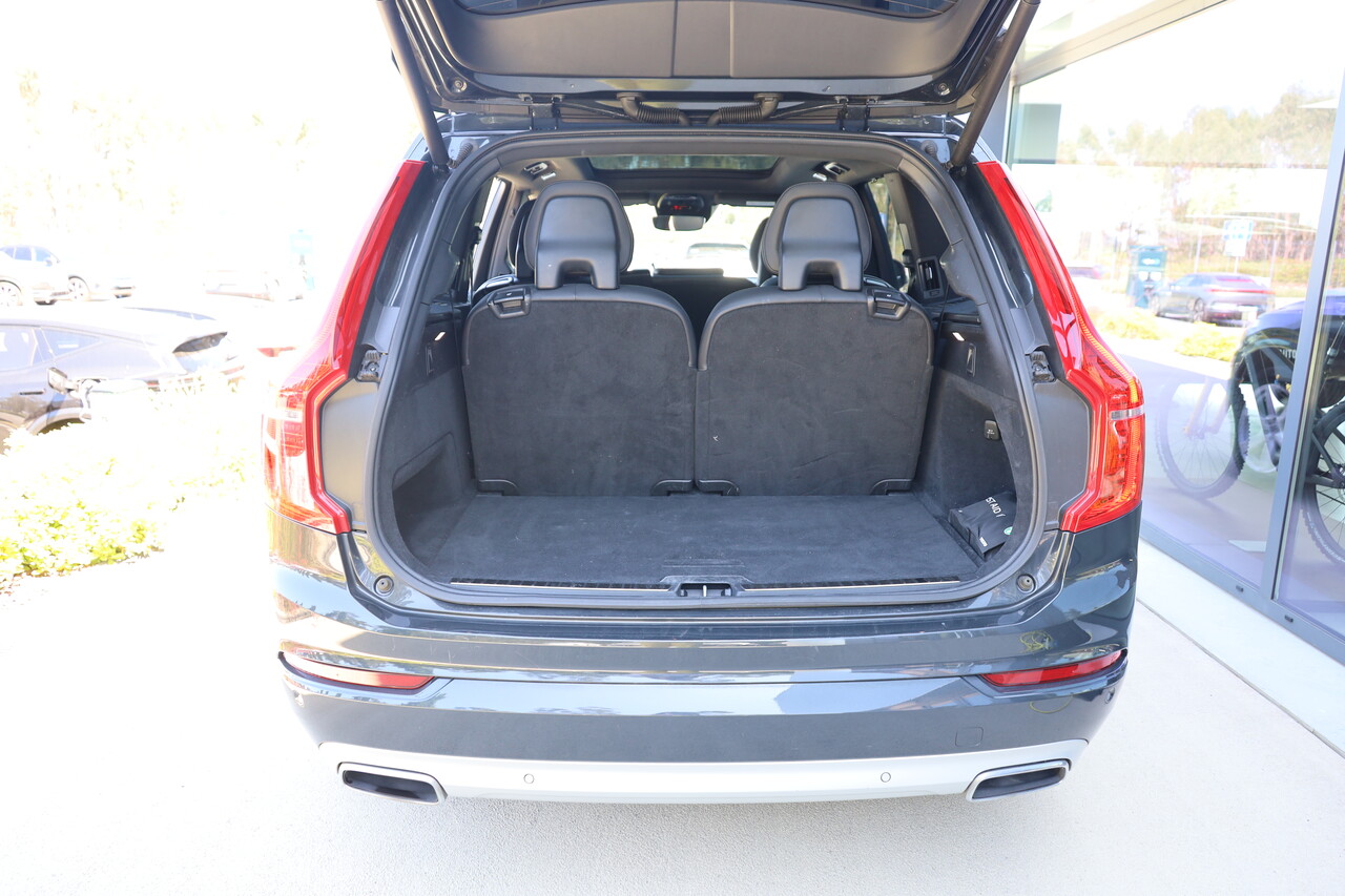 XC90 T8 Hibrido Plug-in Momentum Plus Geart. AWD