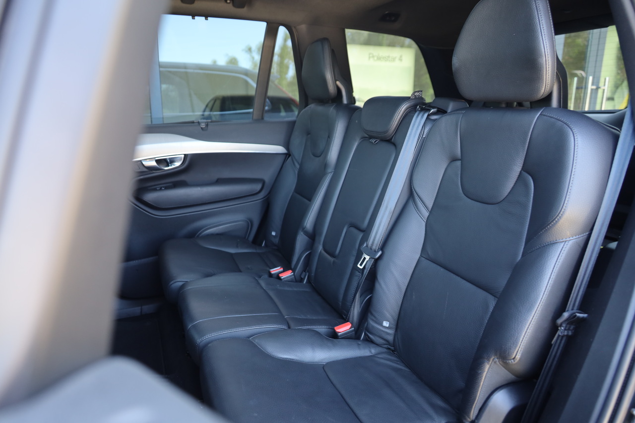 XC90 T8 Hibrido Plug-in Momentum Plus Geart. AWD