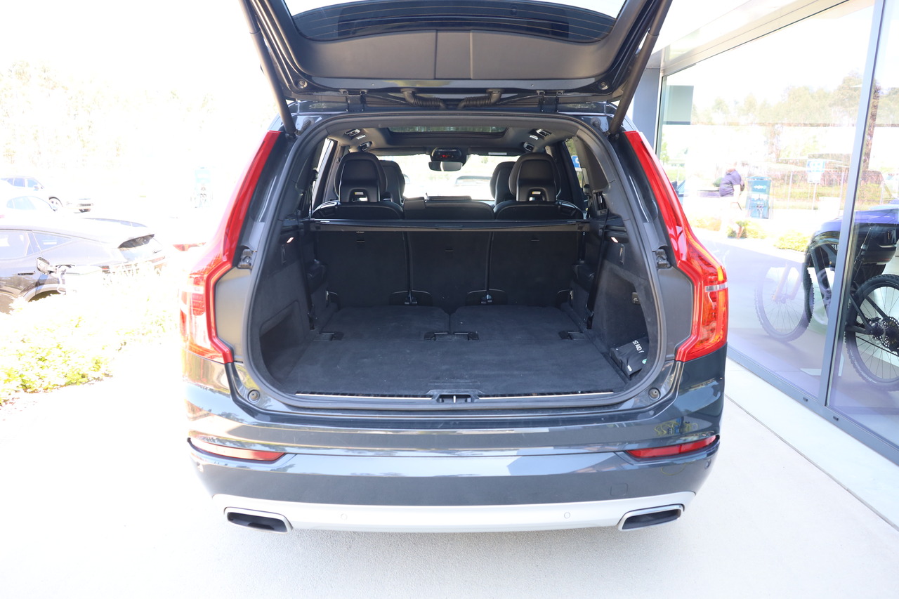 XC90 T8 Hibrido Plug-in Momentum Plus Geart. AWD
