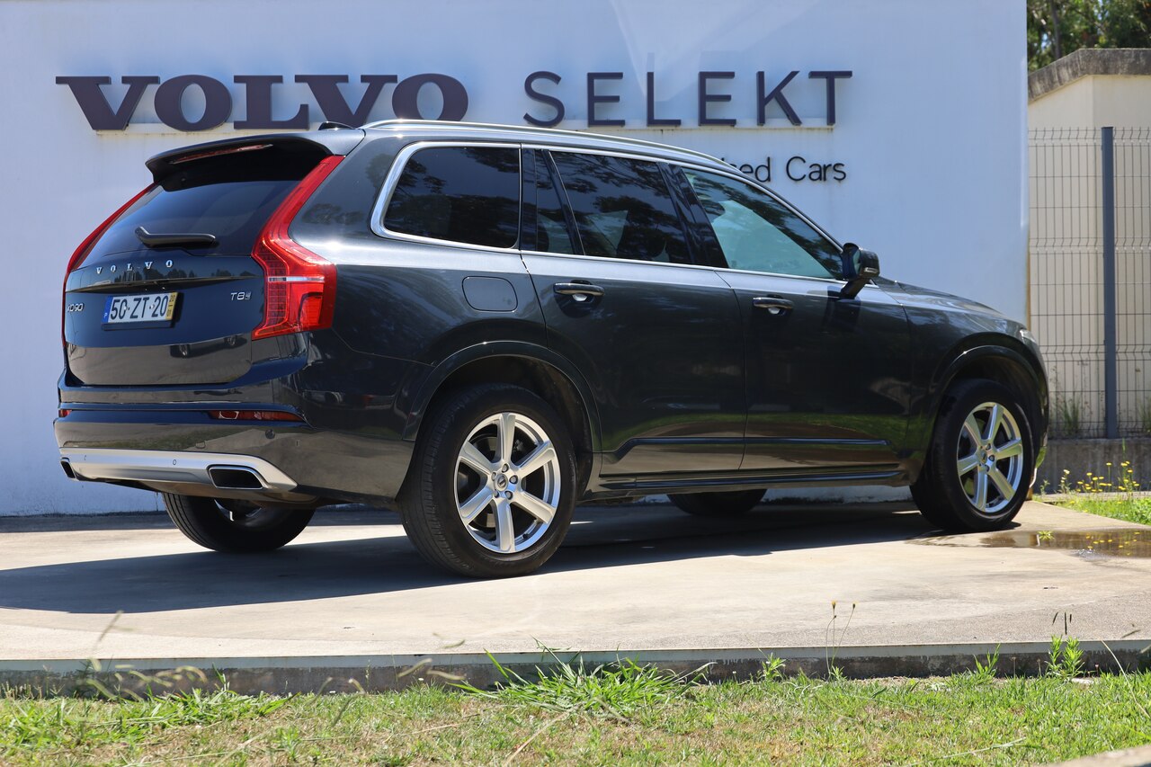 XC90 T8 Hibrido Plug-in Momentum Plus Geart. AWD