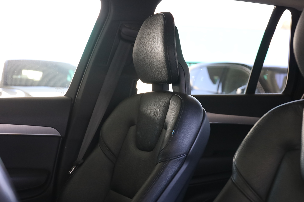 XC90 T8 Hibrido Plug-in Momentum Plus Geart. AWD