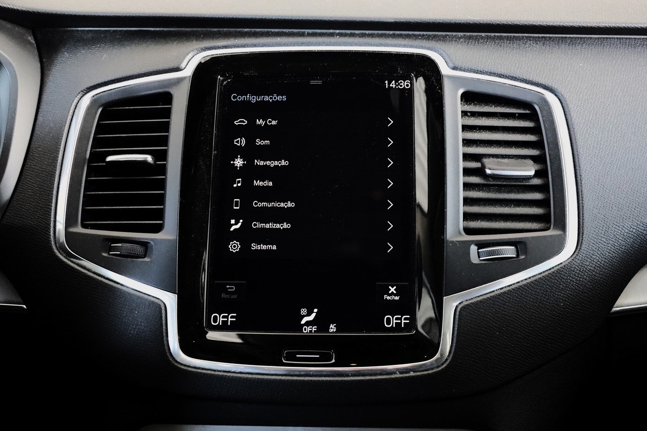 XC90 T8 Hibrido Plug-in Momentum Plus Geart. AWD