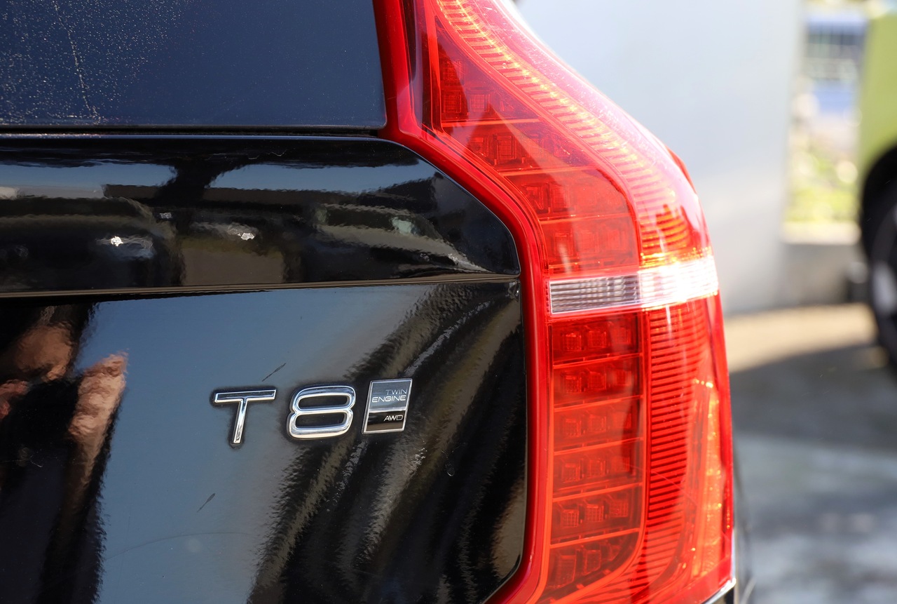 XC90 T8 Hibrido Plug-in Momentum Plus Geart. AWD