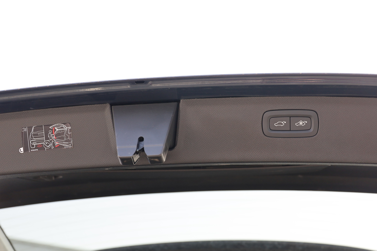 XC90 T8 Hibrido Plug-in Plus Bright