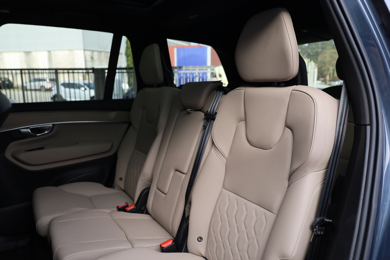 XC90 T8 Hibrido Plug-in Plus Bright