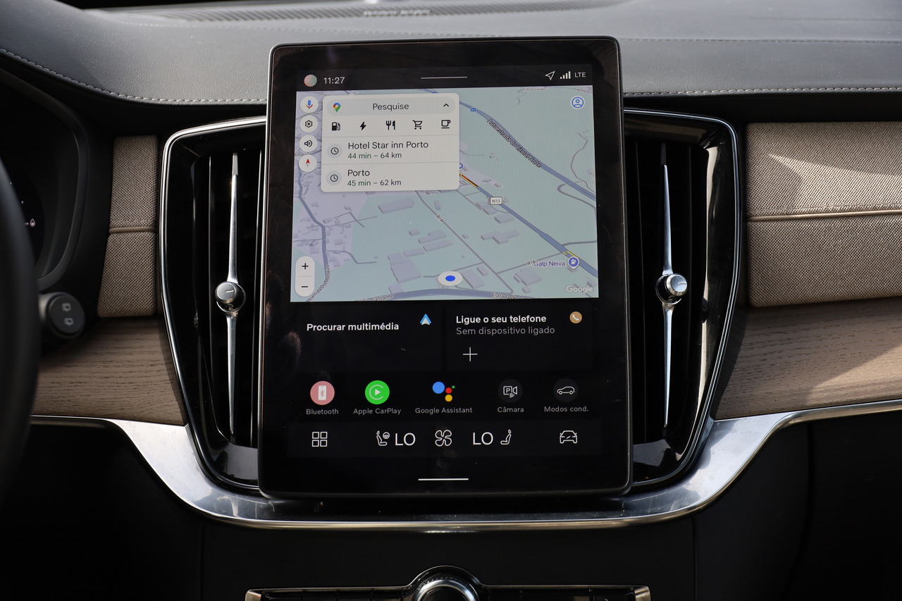 XC90 T8 Hibrido Plug-in Plus Bright