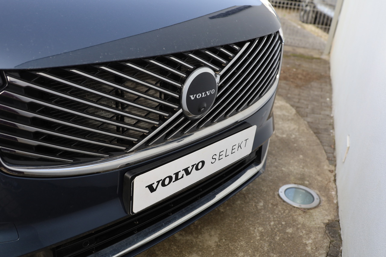 XC90 T8 Hibrido Plug-in Plus Bright