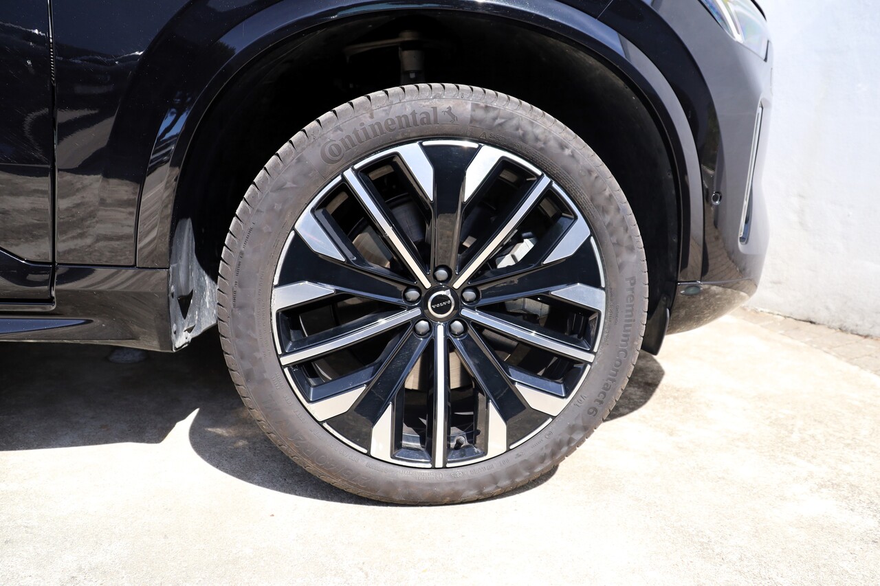 XC90 T8 Hibrido Plug-in Plus Bright AWD