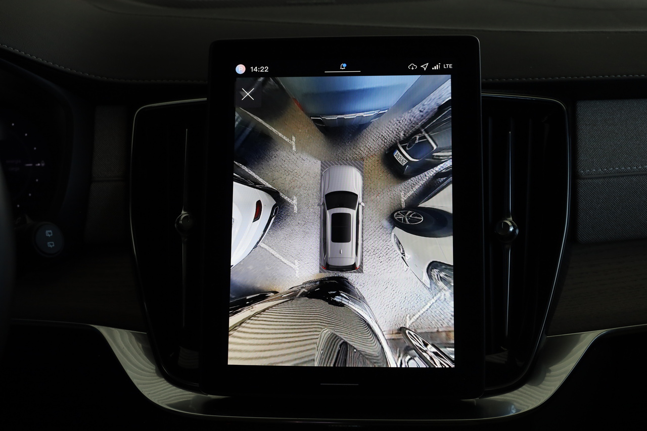 XC90 T8 Hibrido Plug-in Plus Bright AWD