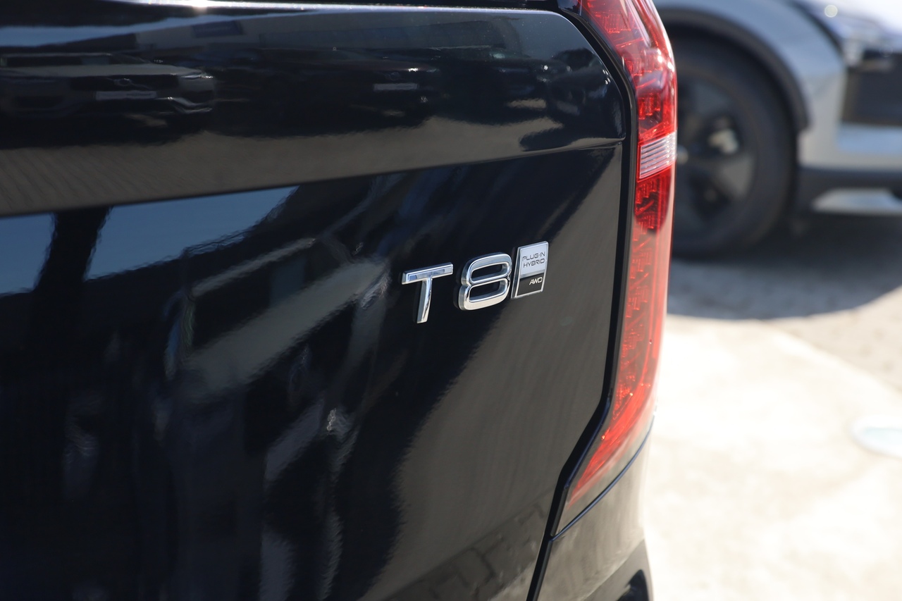 XC90 T8 Hibrido Plug-in Plus Bright AWD
