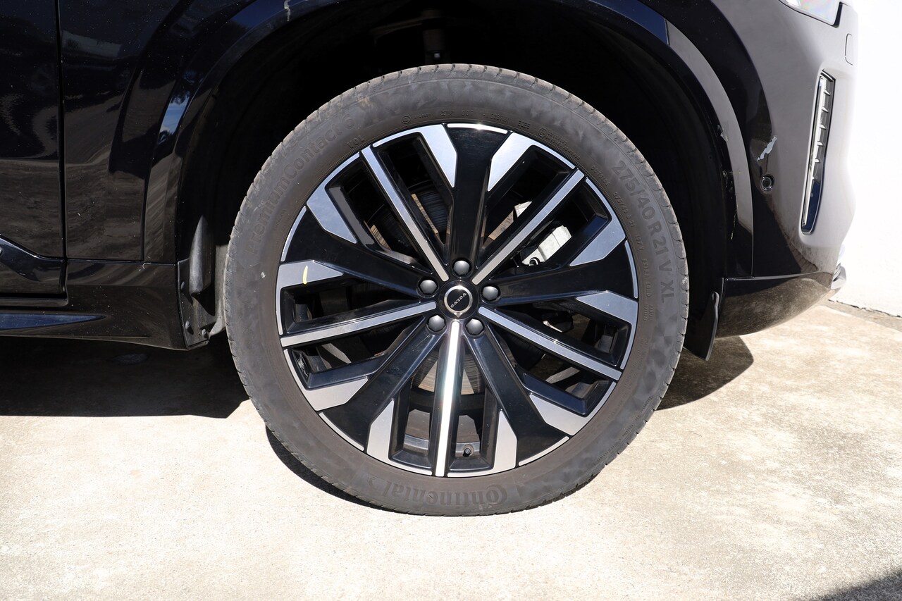 XC90 T8 Hibrido Plug-in Plus Bright AWD