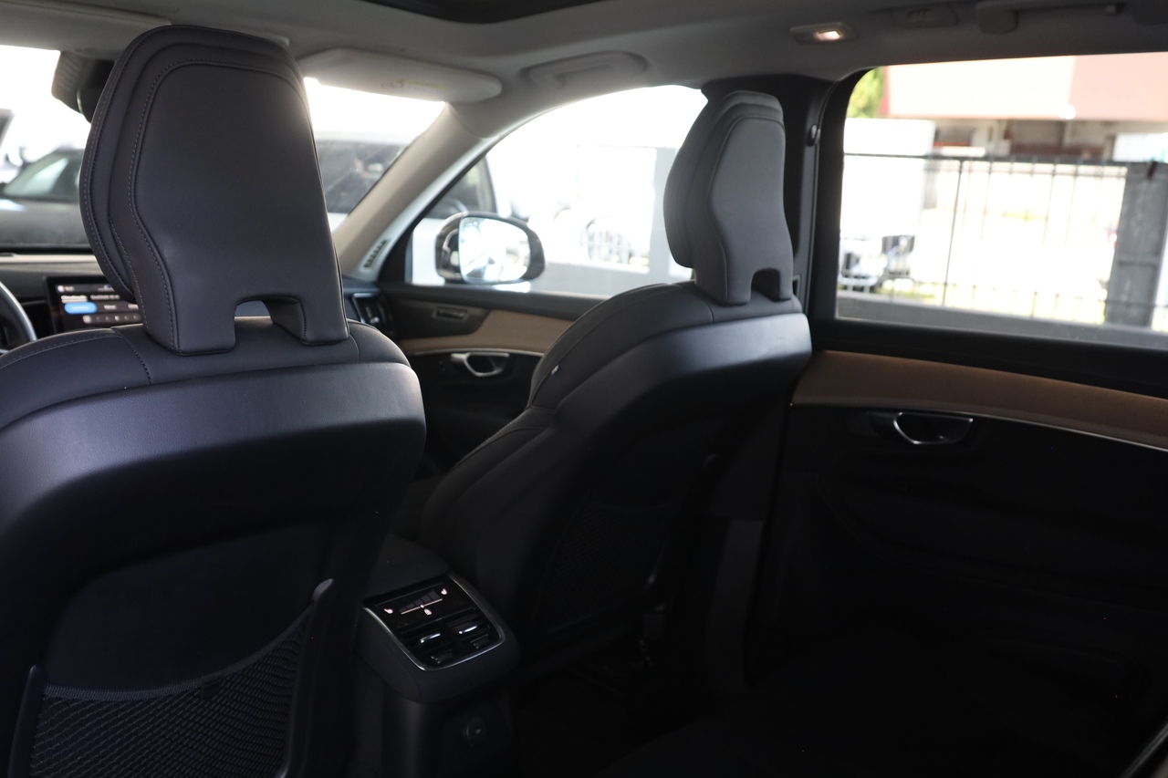 XC90 T8 Hibrido Plug-in Plus Bright AWD