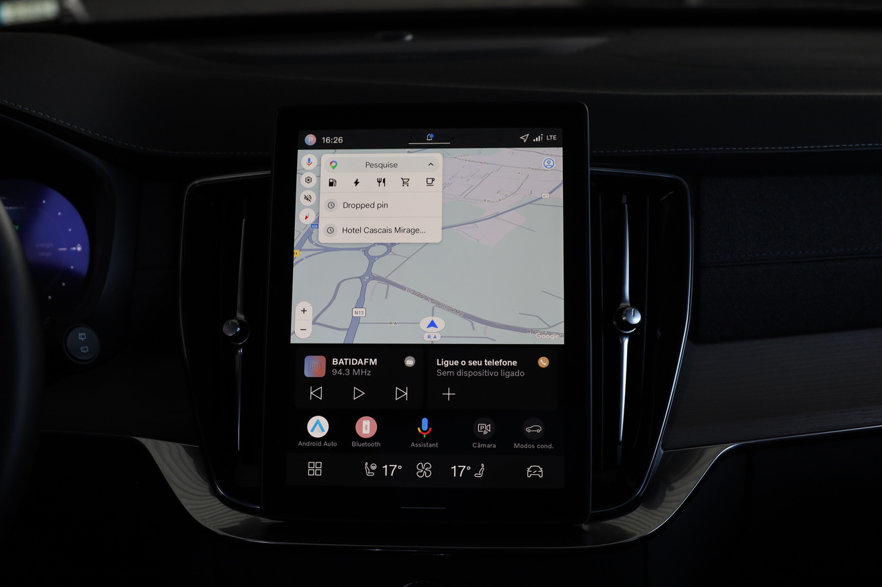 XC90 T8 Hibrido Plug-in Plus Bright AWD