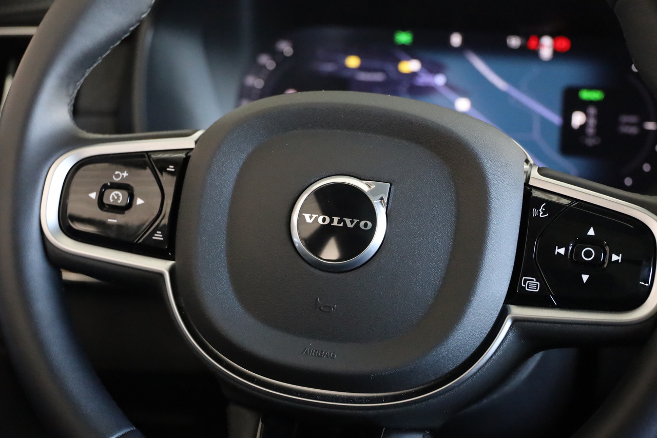 XC90 T8 Hibrido Plug-in Plus Bright