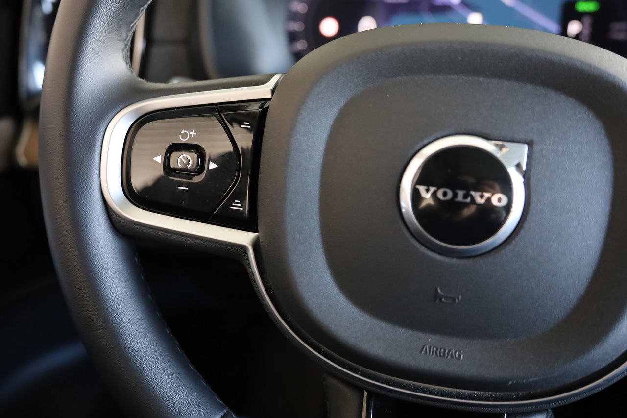 XC90 T8 Hibrido Plug-in Plus Bright