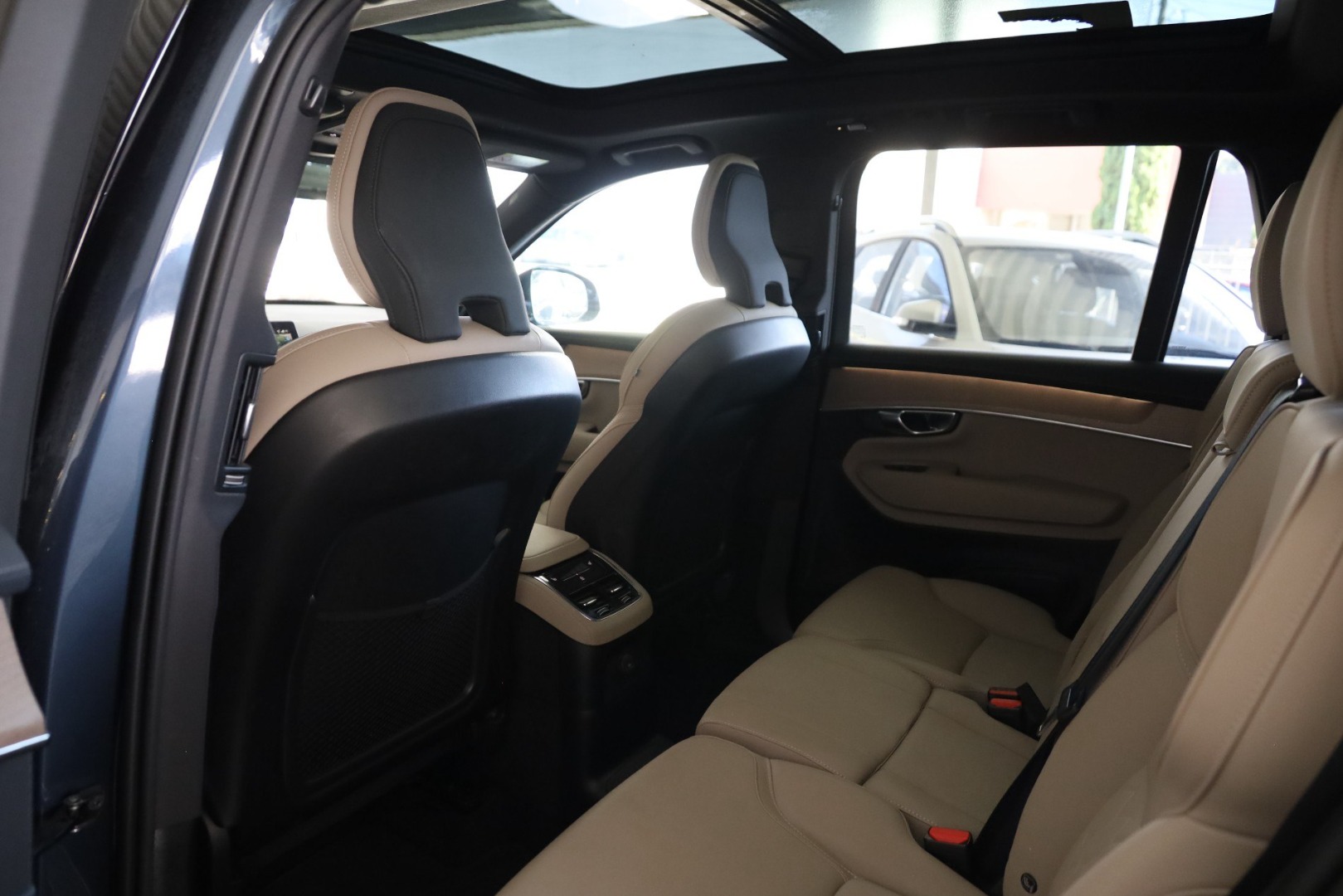 XC90 T8 Hibrido Plug-in Plus Dark Geart. AWD