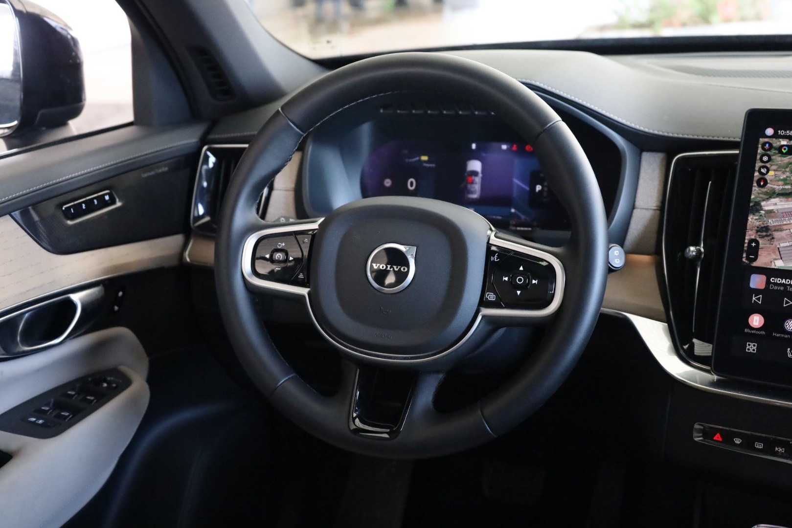 XC90 T8 Hibrido Plug-in Plus Dark Geart. AWD