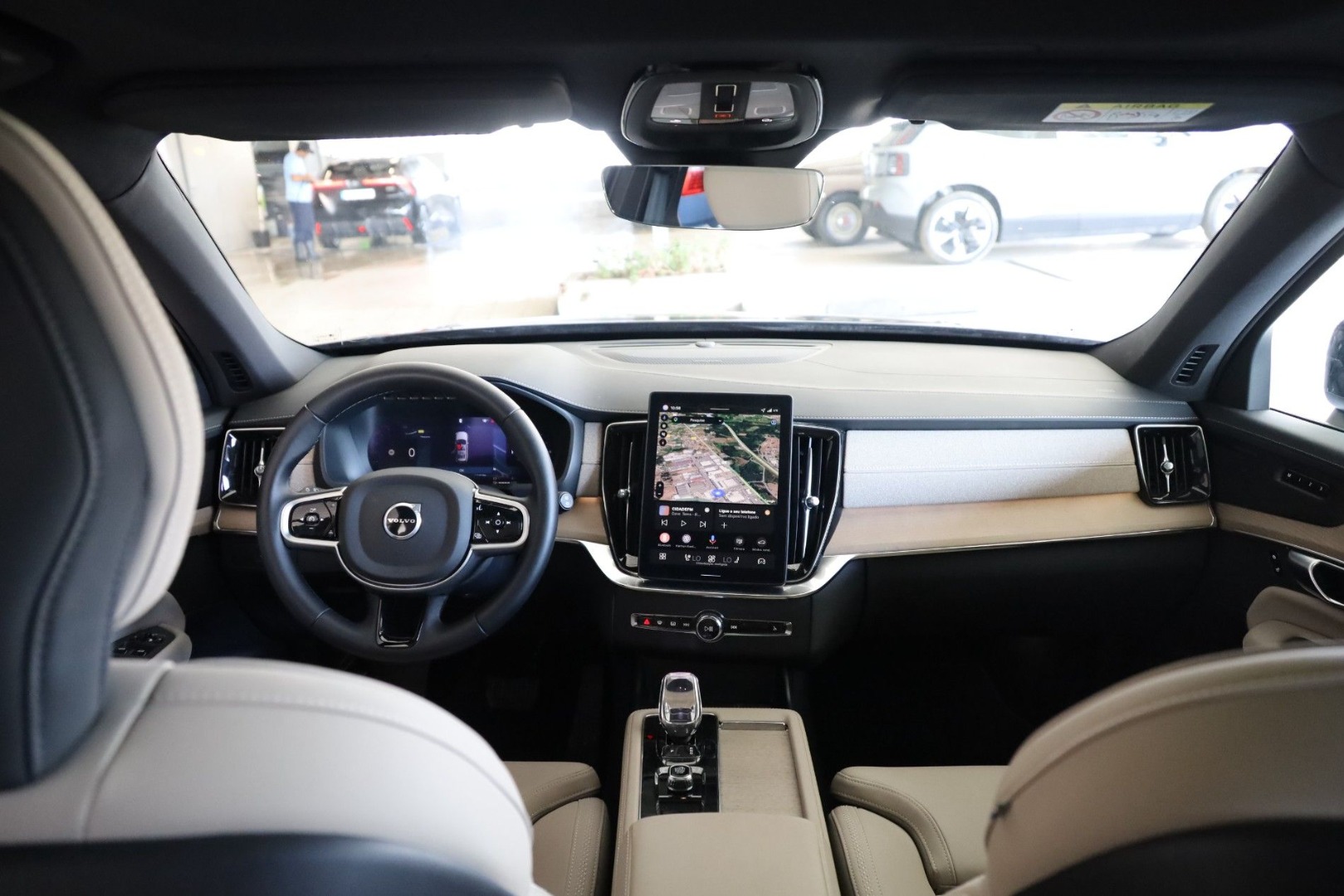 XC90 T8 Hibrido Plug-in Plus Dark Geart. AWD