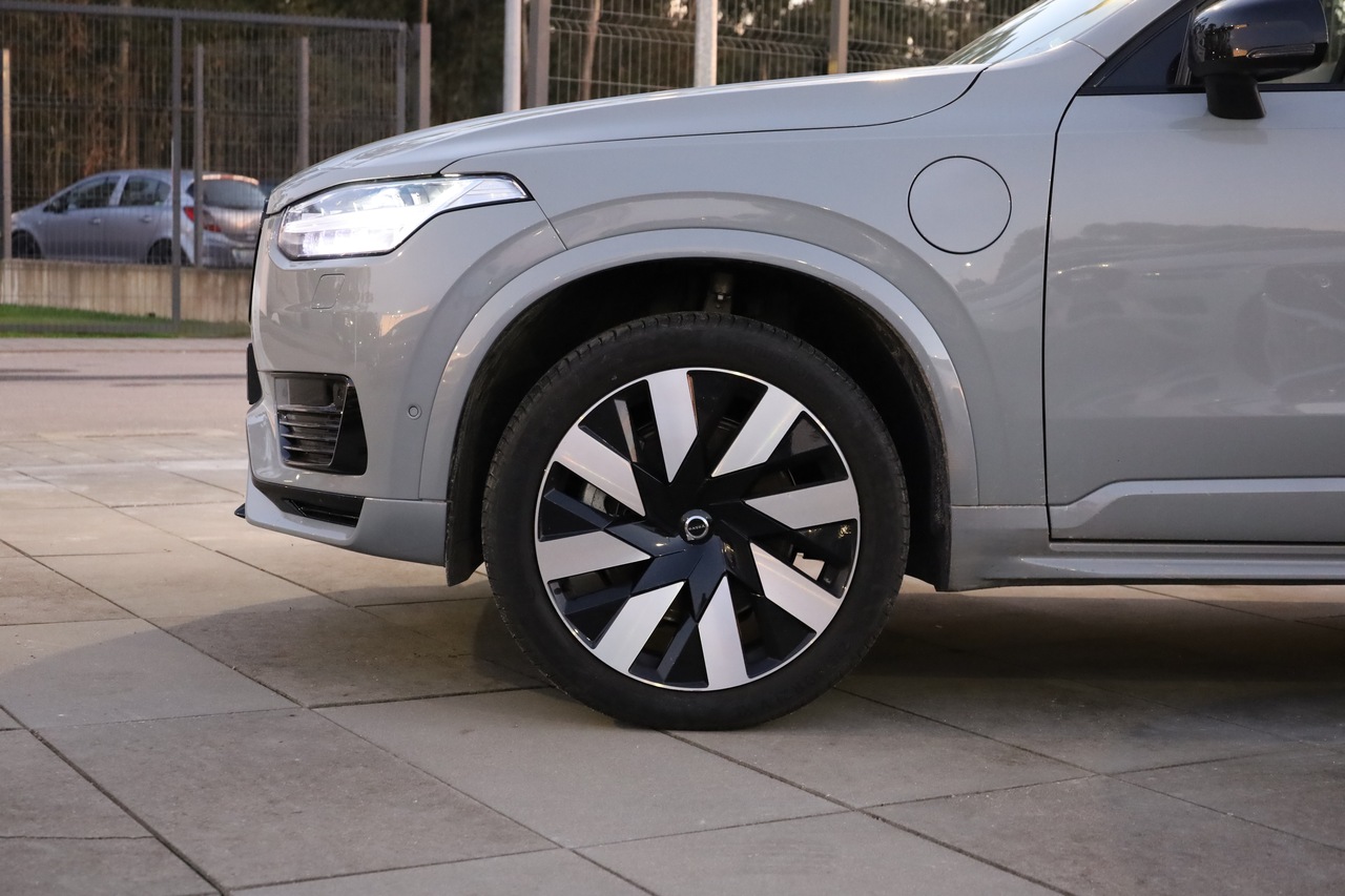 XC90 T8 Hibrido Plug-in Plus Dark Geart. AWD